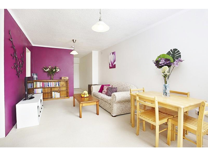 2/38B Ewart Street, Marrickville NSW 2204