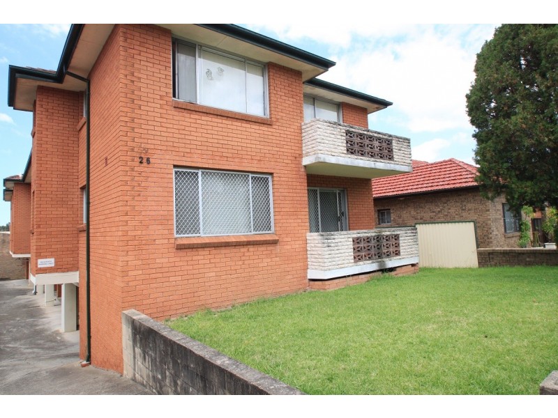 8/26 Myers Street, Roselands NSW 2196