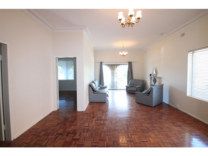 18 Fernhill Street, Hurlstone Park NSW 2193