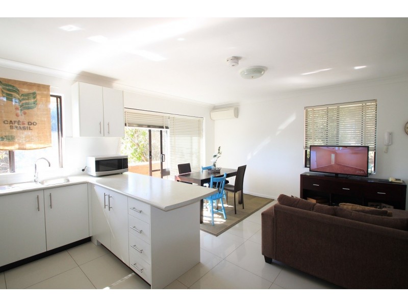 10/23 Jeffrey Street, Canterbury NSW 2193