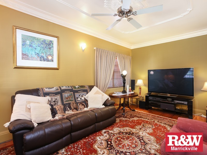 8 Pilgrim Avenue, Marrickville NSW 2204