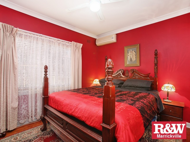 8 Pilgrim Avenue, Marrickville NSW 2204