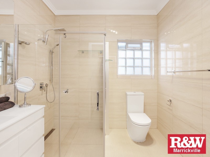 8 Pilgrim Avenue, Marrickville NSW 2204