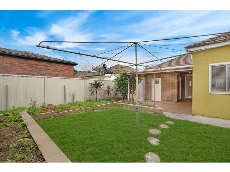 16 Gornall Avenue, Earlwood NSW 2206