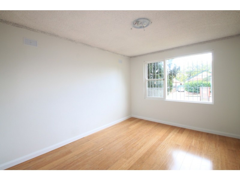 1/11 Dibbs Street, Canterbury NSW 2193