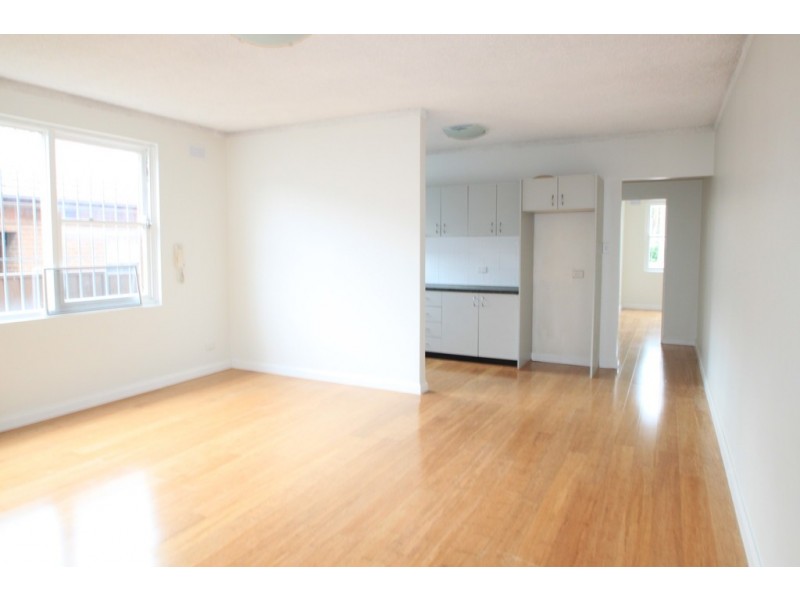 1/11 Dibbs Street, Canterbury NSW 2193