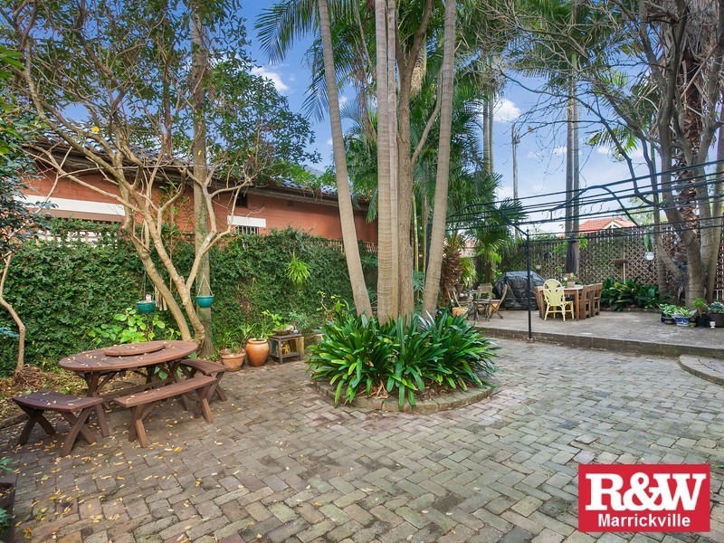 1/70 Ewart Street, Marrickville NSW 2204