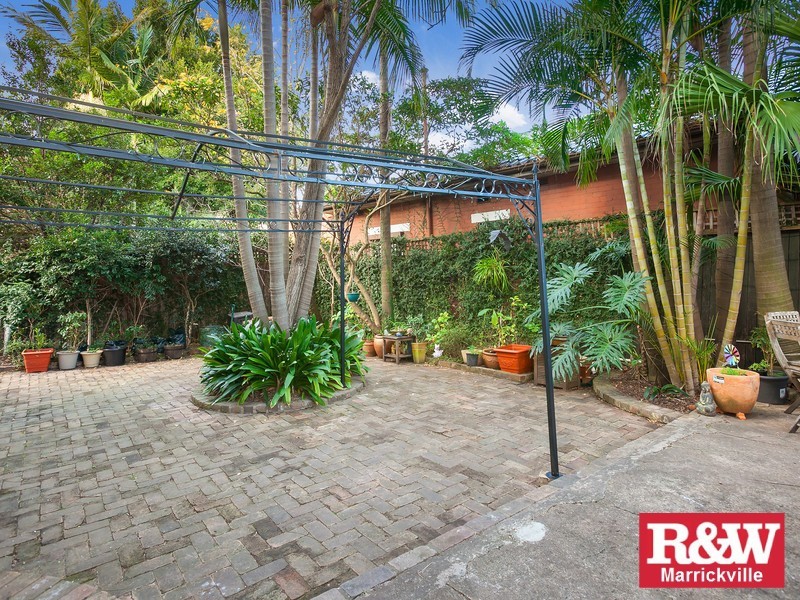 1/70 Ewart Street, Marrickville NSW 2204