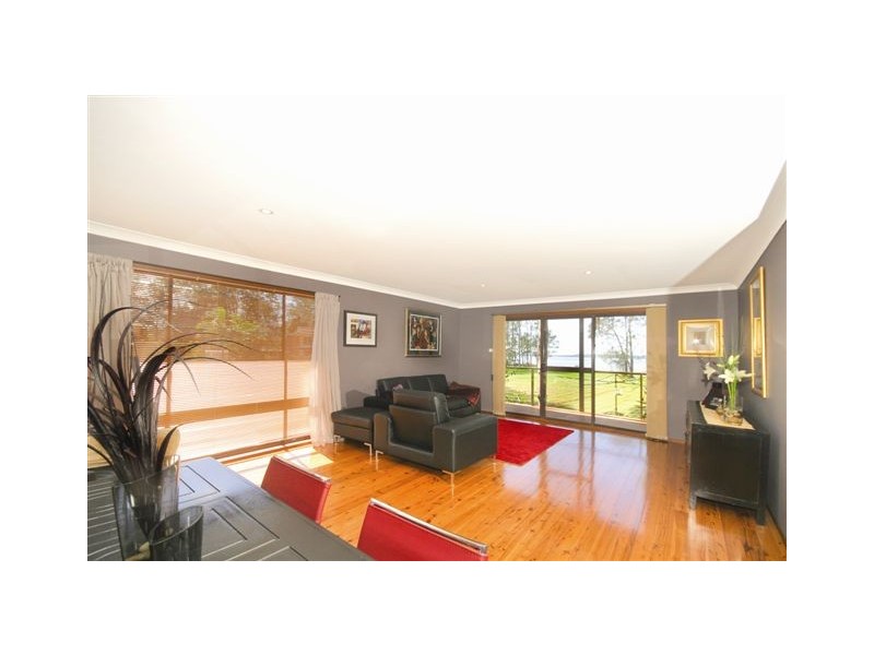Tuggerawong NSW 2259