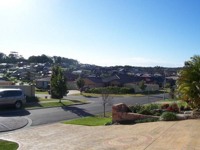 Woongarrah NSW 2259