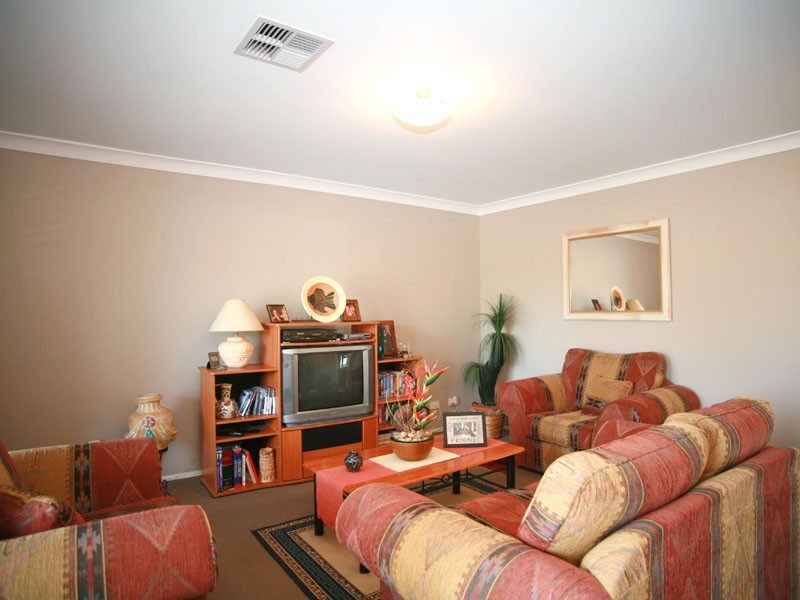 Kanwal NSW 2259