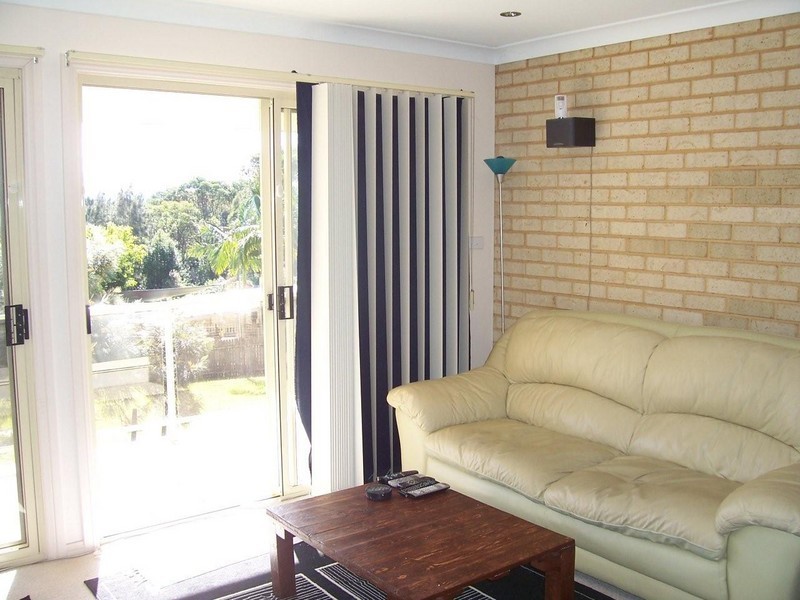 2/1 Gavenlock Road, Tuggerah NSW 2259