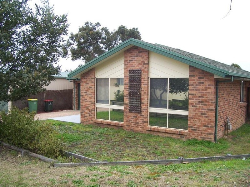 37  Callen Ave, San Remo NSW 2262