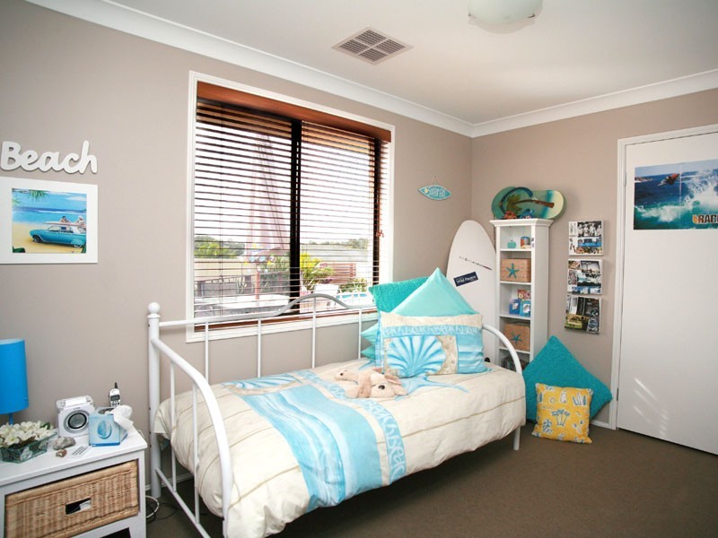 Kanwal NSW 2259