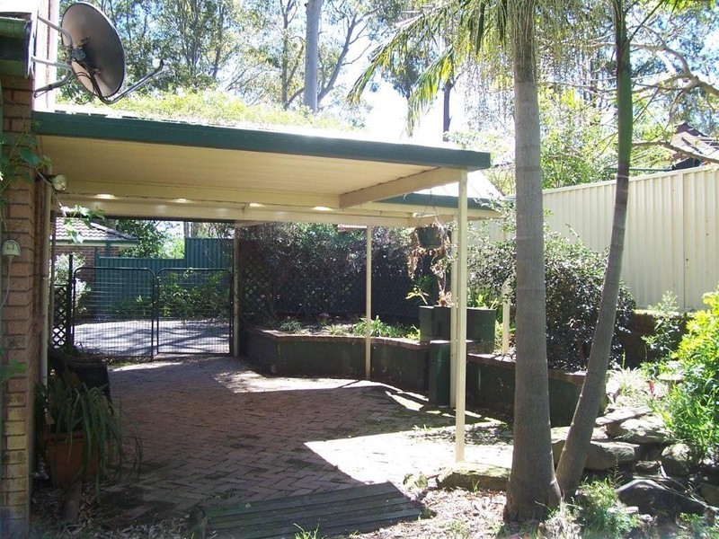 11 Hasluck Drive, Watanobbi NSW 2259