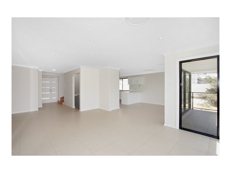 1/47 Scenic Hwy, Terrigal NSW 2260