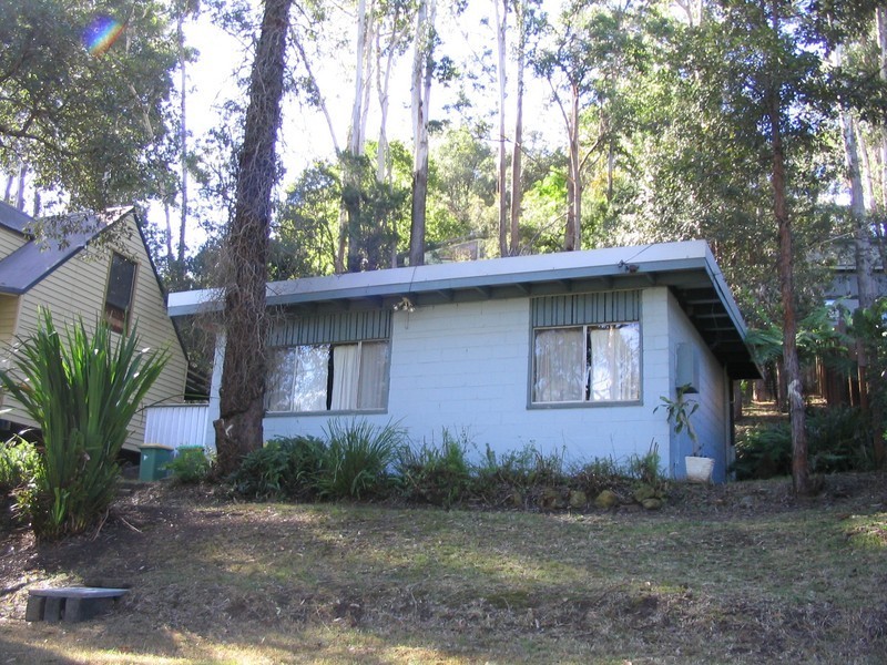 133 Lakeshore Drive, North Avoca NSW 2260