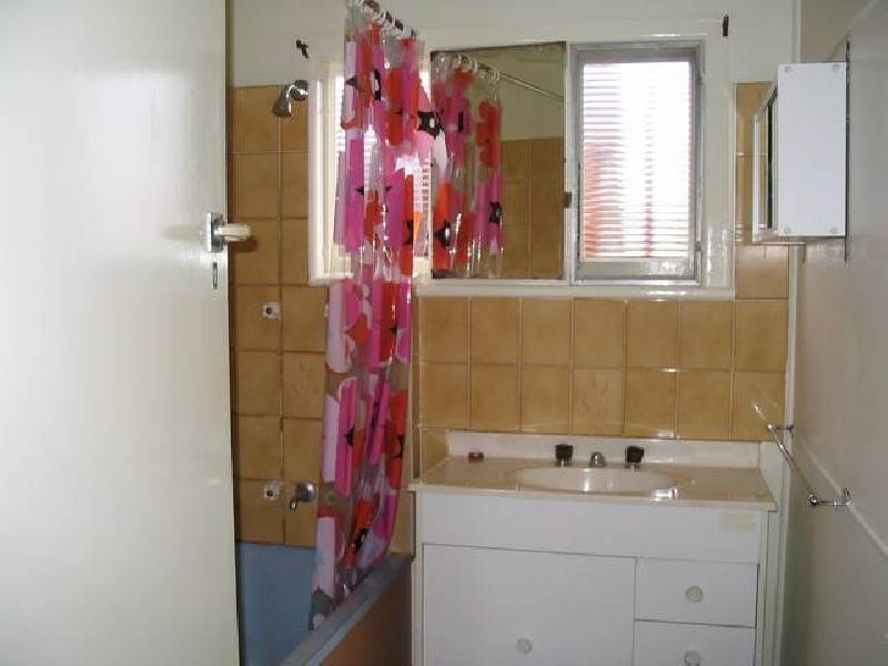 419 terrigal drive, Erina NSW 2250