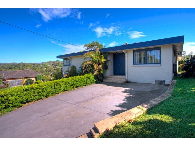 73 hilltop road, Wamberal NSW 2260