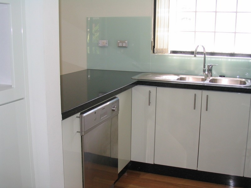 2/3 MAROOMBA ROAD, Terrigal NSW 2260