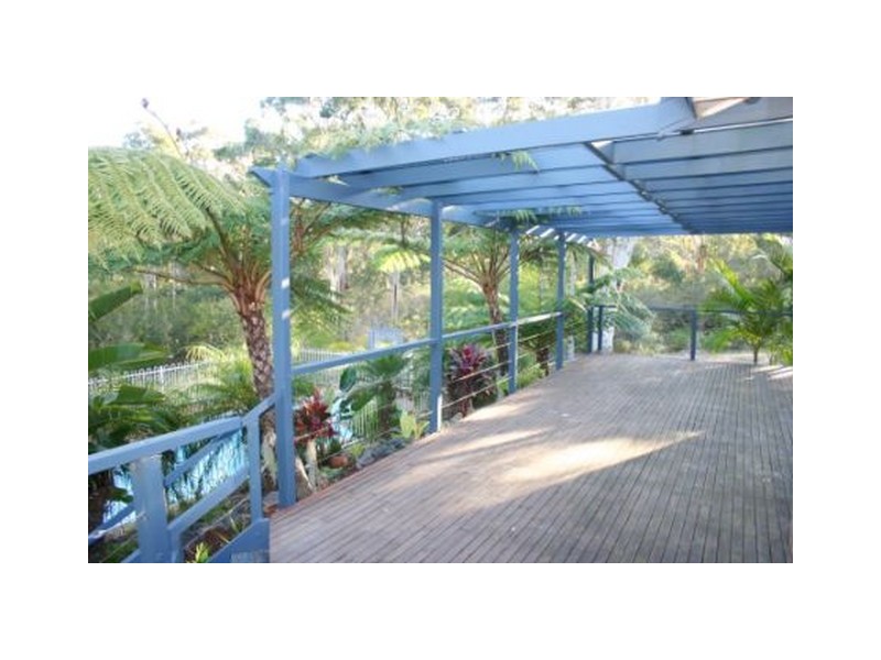 4 Simmons Close, Wyee Point NSW 2259