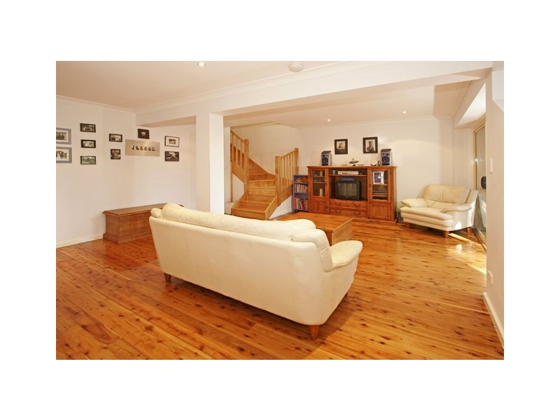 55 Easter Parade, North Avoca NSW 2260