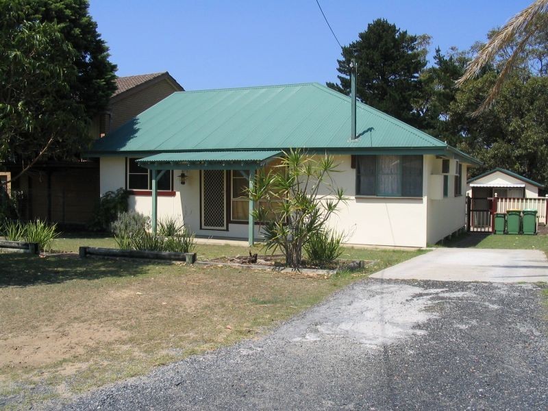 36 KOURUNG STREET, Ettalong Beach NSW 2257