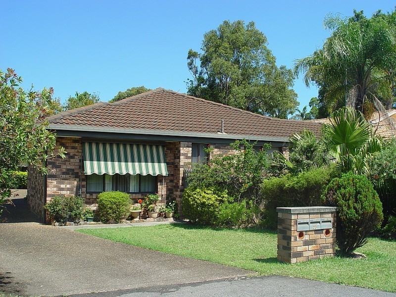 2/23 tall timbers road, Wamberal NSW 2260