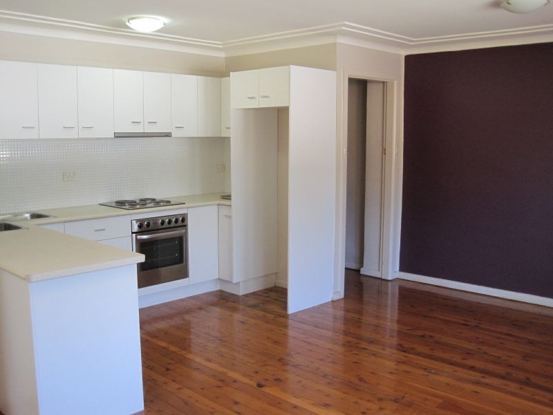 3/17 Doughan Pl, Gosford NSW 2250