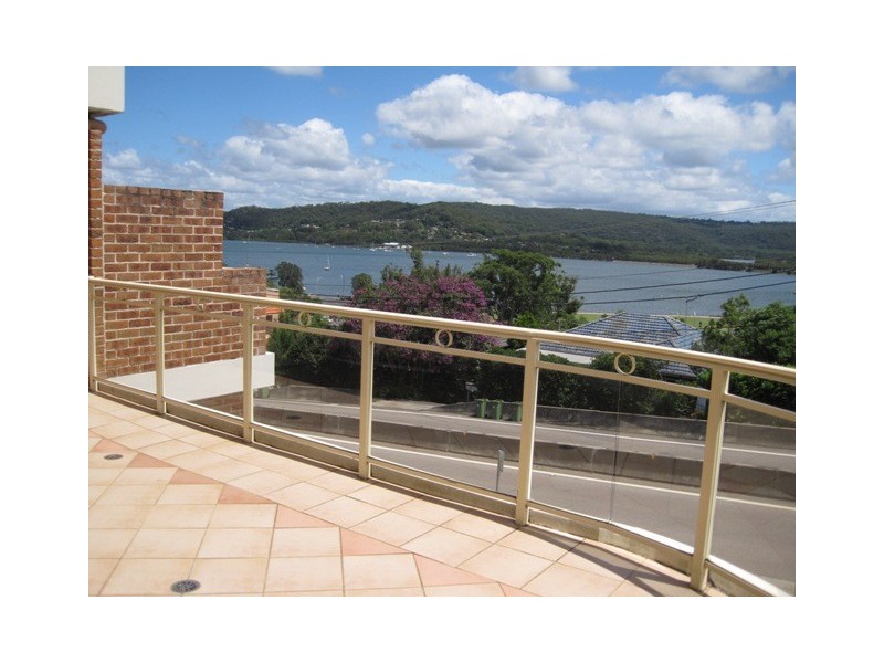 13/77 Henry Parry Drive, Gosford NSW 2250