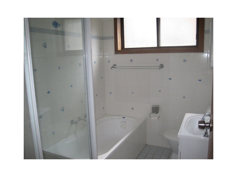 2/7 Lilac St, Springfield NSW 2250