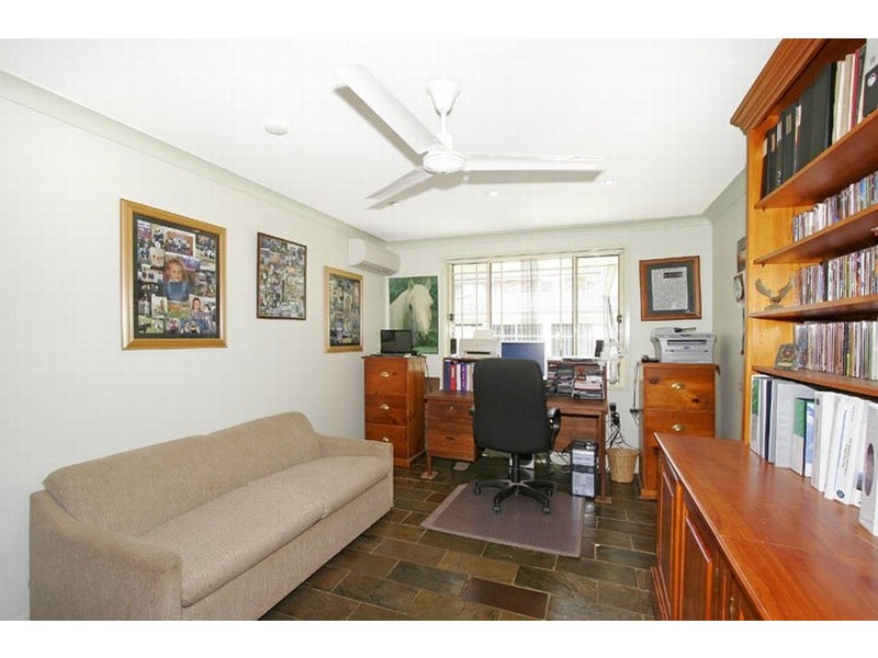 6 Renown St,, Wamberal NSW 2260