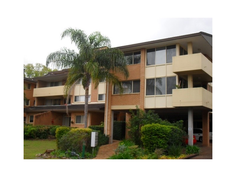 25/39-43  Melbourne Street, East Gosford NSW 2250