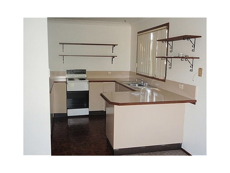 2/17 Warrawilla Rd,, Wyoming NSW 2250