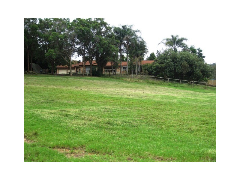 226 wells street, Erina NSW 2250