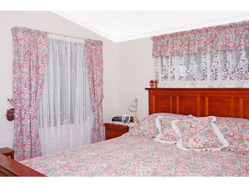 45 Grove Rd, Wamberal NSW 2260