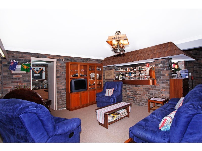 45 Grove Rd, Wamberal NSW 2260