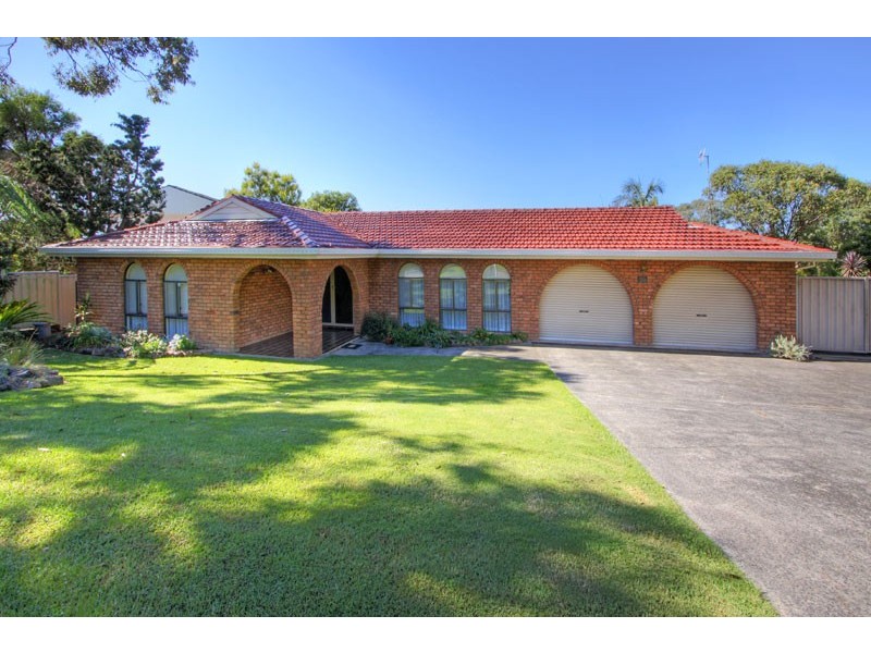 50 Wairakei Rd, Wamberal NSW 2260