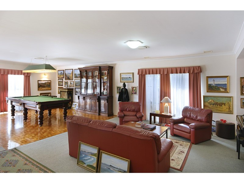 38 Bannister Dr, Erina NSW 2250