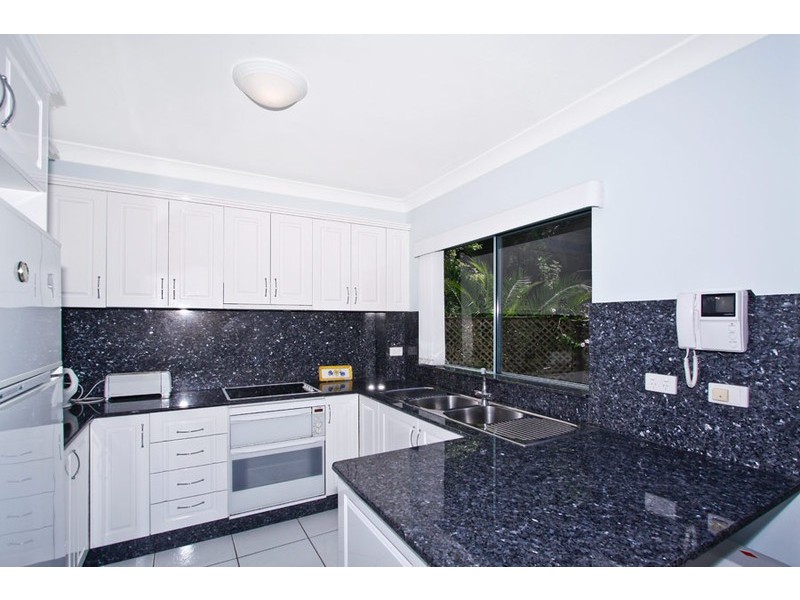 6/30 Campbell Cres, Terrigal NSW 2260
