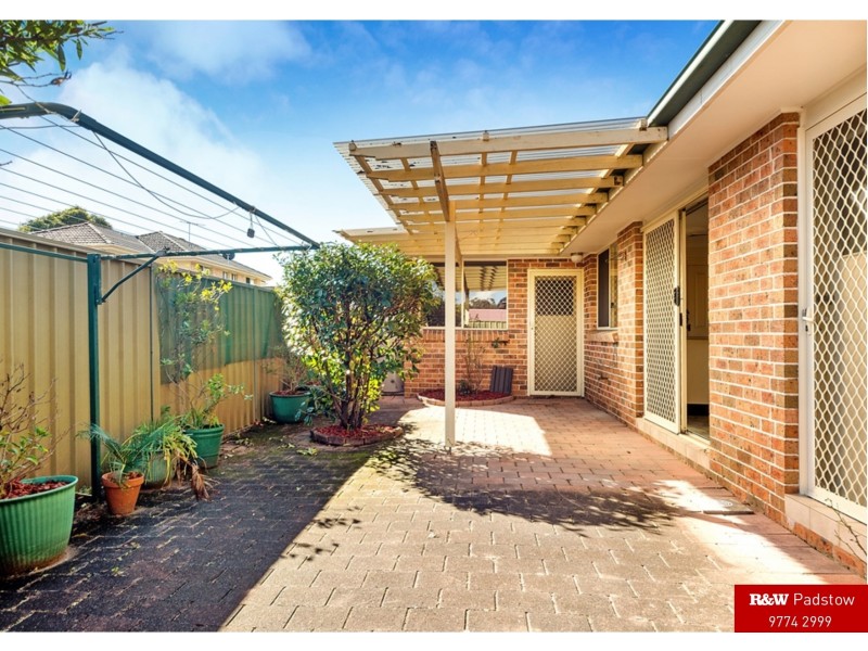3/26 Parkview Avenue, Picnic Point NSW 2213