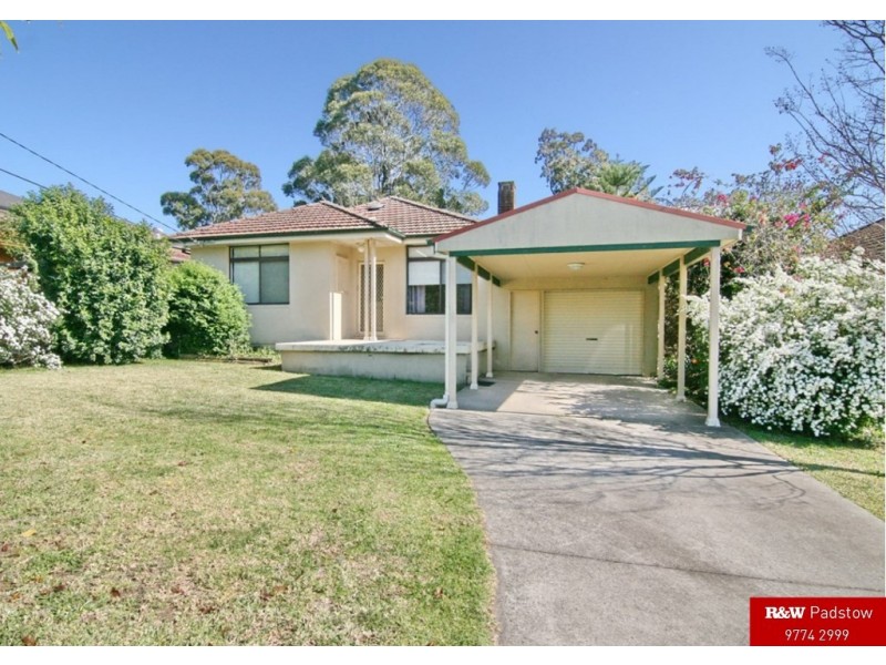 4 Robyn Street, Revesby NSW 2212