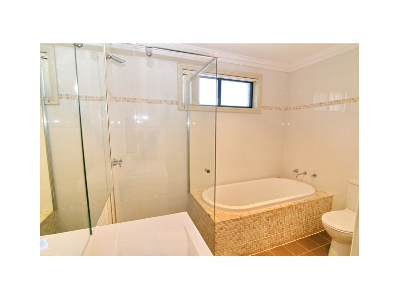 18a Raine Rd, Padstow NSW 2211
