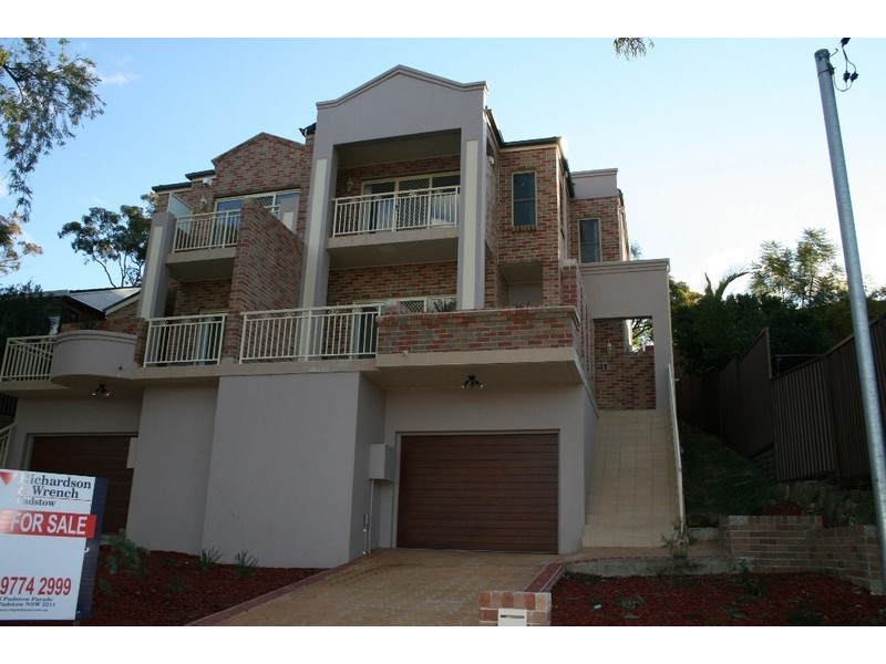 102 Centaur St, Revesby NSW 2212