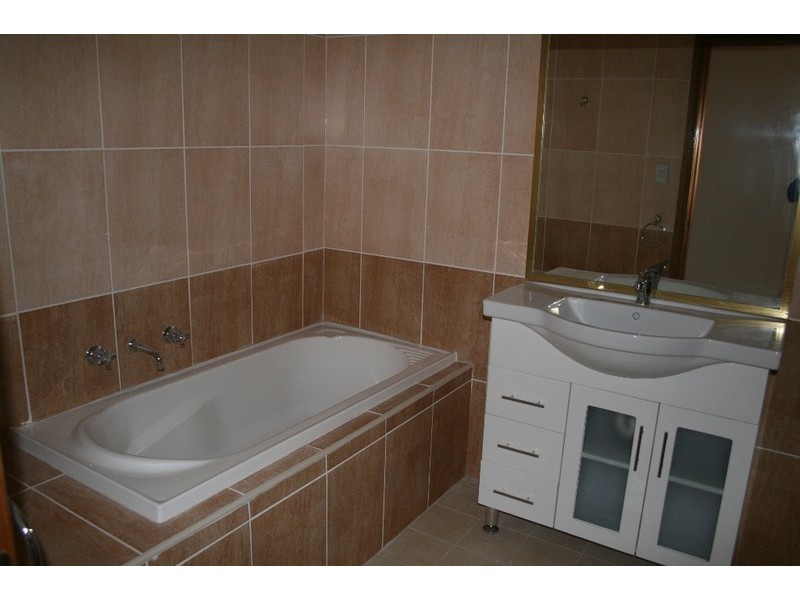 102 Centaur St, Revesby NSW 2212