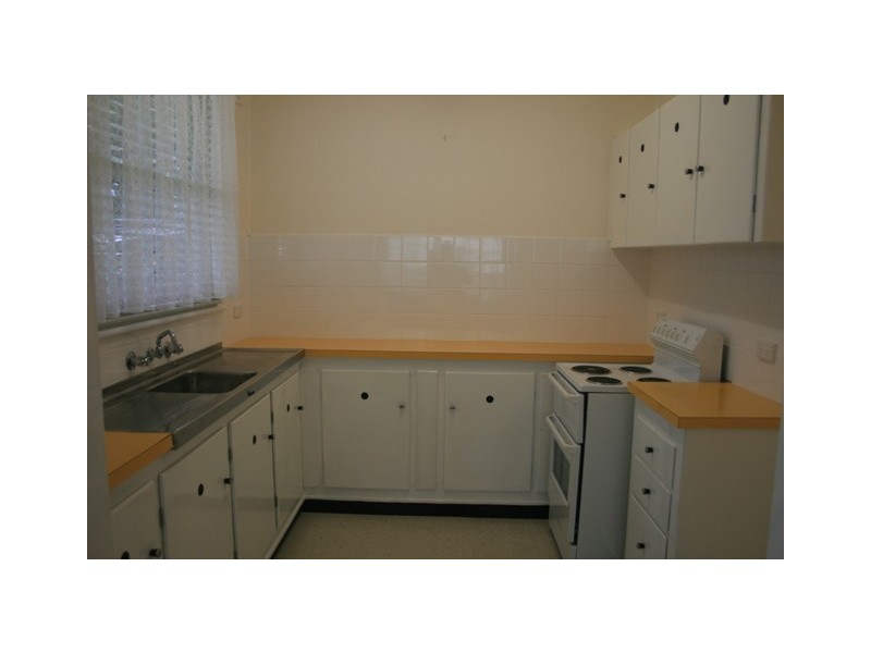 11 Malvern St, Panania NSW 2213