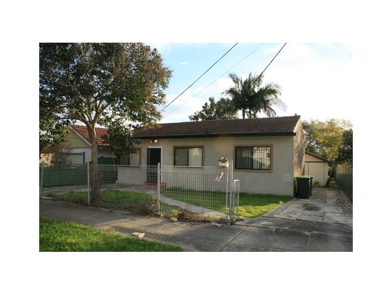 62 Chamberlain Rd, Padstow NSW 2211