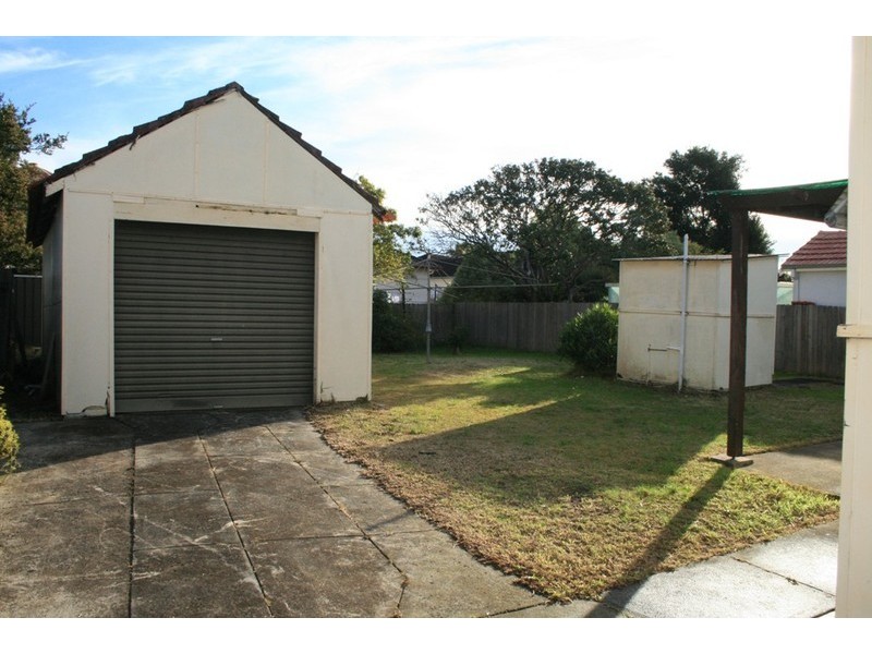 27 Morotai Road, Revesby Heights NSW 2212