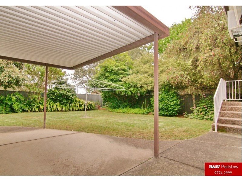 24 Park Road, East Hills NSW 2213