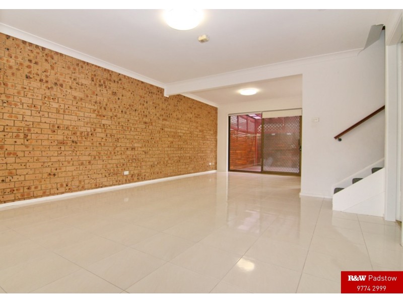 13/220 Newbridge Road, Moorebank NSW 2170